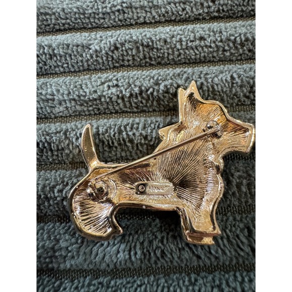Monet Gold Tone Crystal Rhinestone Dog‎ Puppy Scottie Bow Brooch Pin - Picture 4 of 5